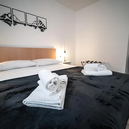 Il Cortiletto Lejlighed Lecco